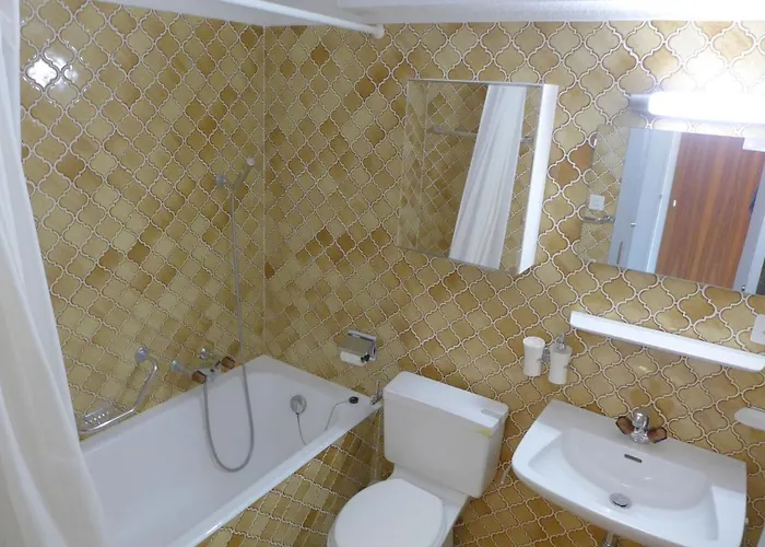 Les Faverges 1 By Interhome דירה קראנס-מונטנה